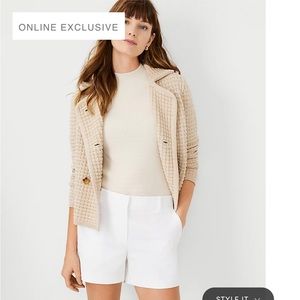 Lot of 3 shorts (2 Ann Taylor + 1 Ann Taylor Loft).